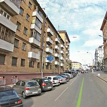 Lenina 5